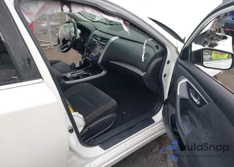 2014 Nissan Altima 2.5 S из США, поврежденный, VIN 1N4AL3AP6EC111222